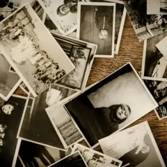 Stare fotografie, ślady przeszłości. Digitalizacja zdjęć pozwala zachować wspomnienia na zawsze.