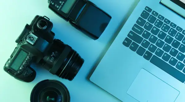 Jak napisać opinię dla fotografa, która naprawdę pomaga?